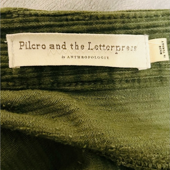 GUC anthropology, hundred percent cotton corduroy pencil skirt. - Picture 4 of 6